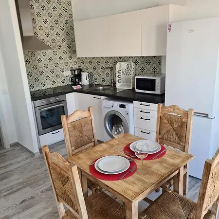 Apartament Casa 50 *
